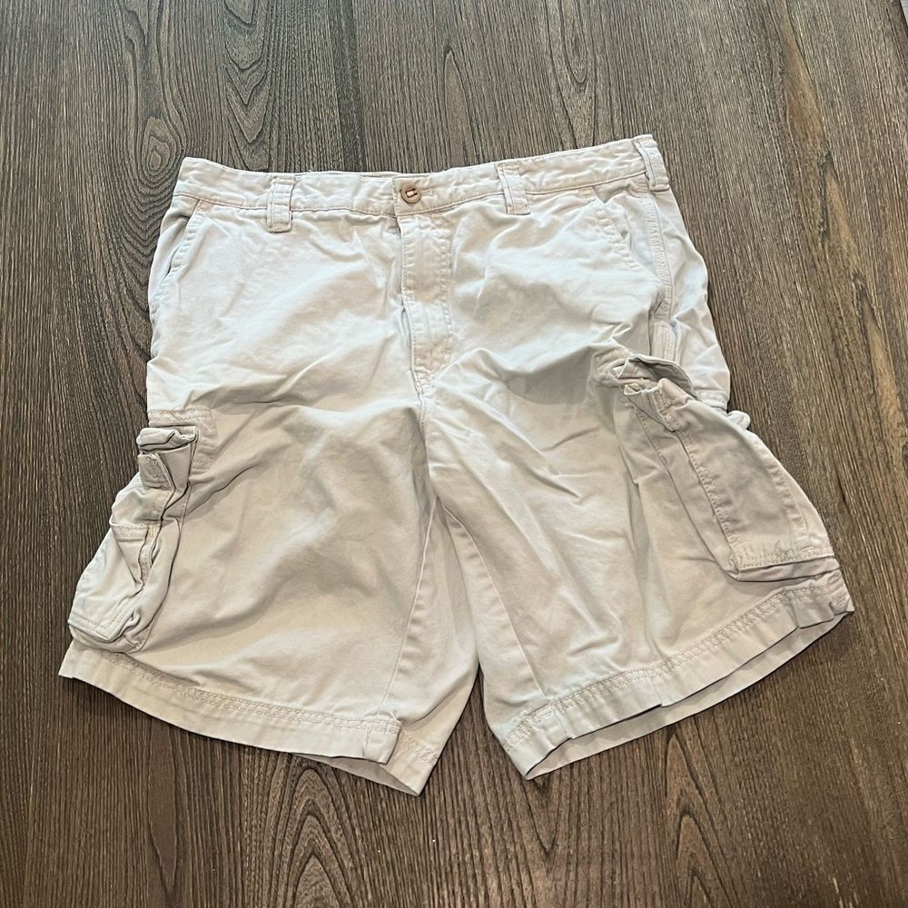 IZOD Cotton Light Tan Khaki Cargo Shorts Size 34